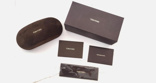 Tom Ford FT5719-Private Collection REAL HORN - 063 - 54 Optikai keretek Fekete Szögletes
