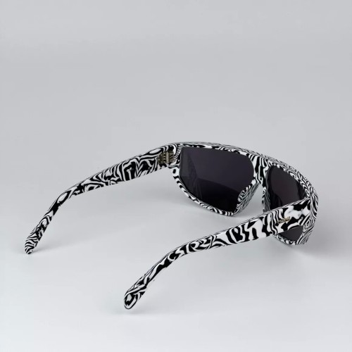 Celine CL40195I - 04A Napszemüvegek Zebra Flat Top (Felül egyenes)