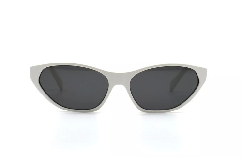 Celine CL40251U - 25A - 57 Napszemüvegek Fehér Cat Eye (Macskaszem)