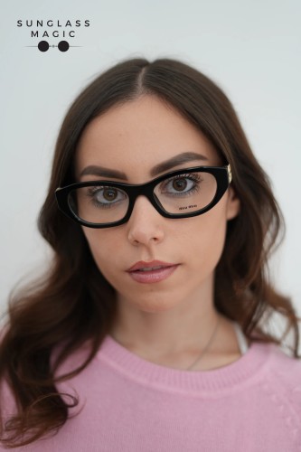 MIU MIU MU 03WV - ​16K1O1 - ​53 Optikai keretek Fekete Ovális