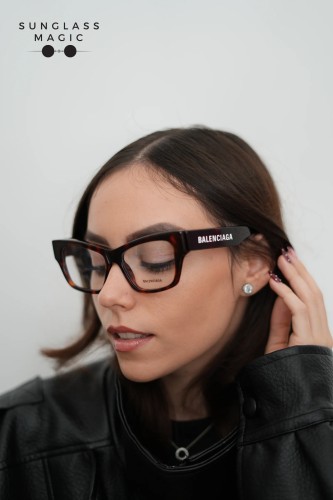 Balenciaga BB0378O - 002 - 54 Optikai keretek Fekete,Piros,Mintás Szögletes