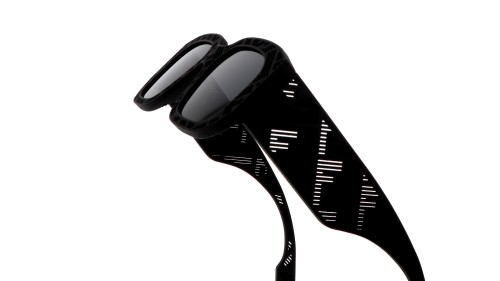 Fendi FE40113I - 02A - 52 Napszemüvegek Fekete Szögletes