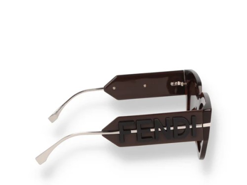 Fendi FE40097F - 52E - 51 Napszemüvegek Havanna, Arany Cat Eye (Macskaszem)